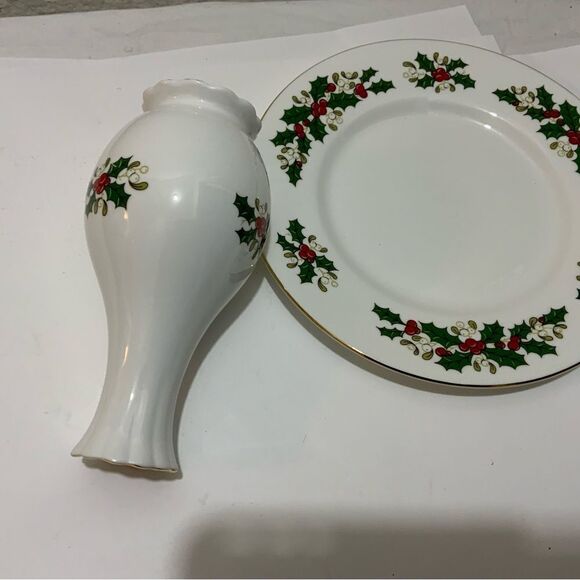TUDOR ROSE CHINA FESTIVE GARLANDS BUD VASE & SALAD PLATE 8 1/8 ENGLAND G12 - Picture 4 of 11